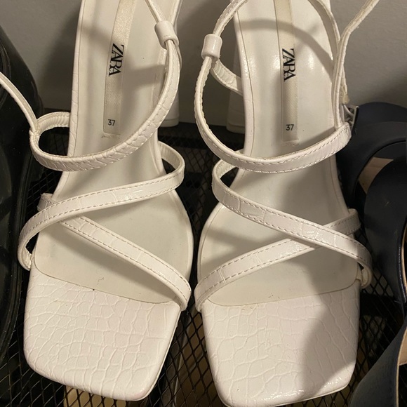 Zara Animal print high heeled strappy sandals - Picture 5 of 7